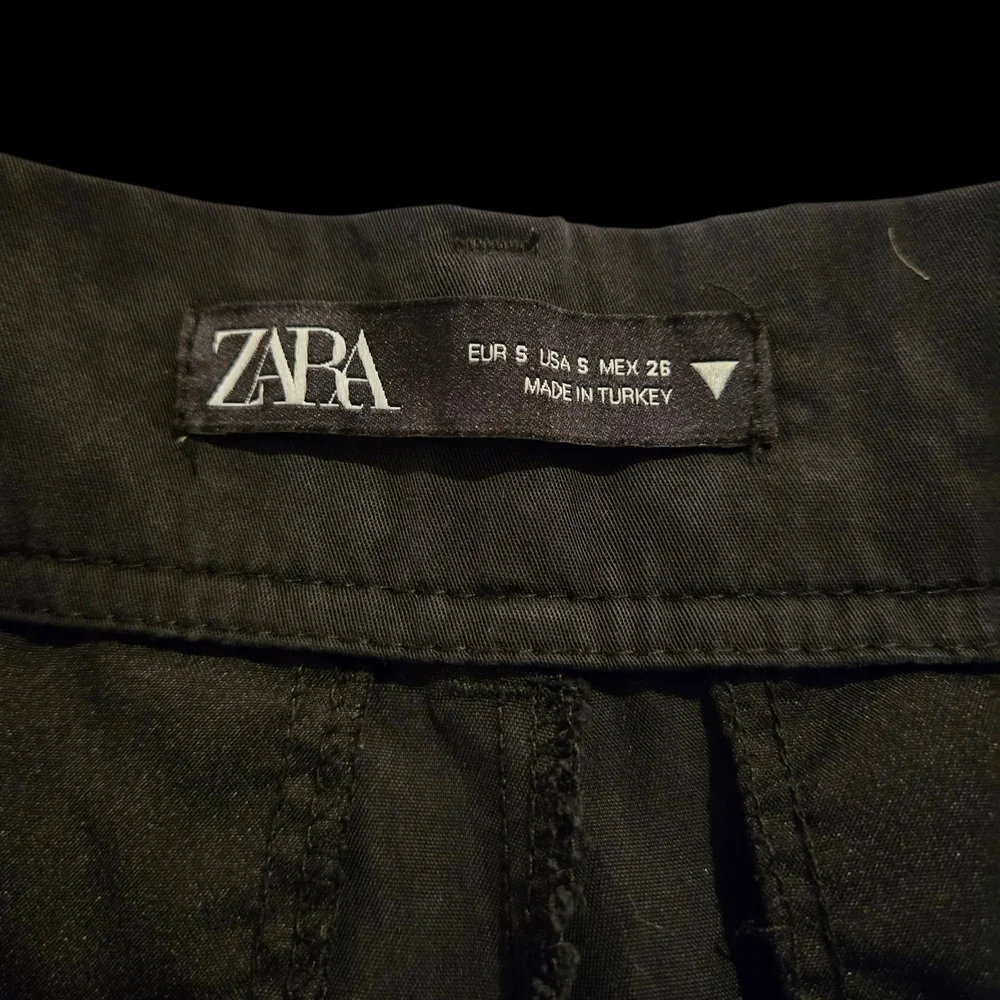 Zara Women's Black Wide Leg Pants - Picture 2 of 7